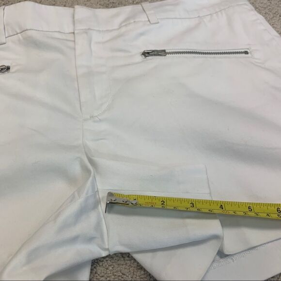 𝅺CLUB Monaco white Morgan cargo shorts Sz 10 NWT belt loops zippered pockets - Picture 8 of 10